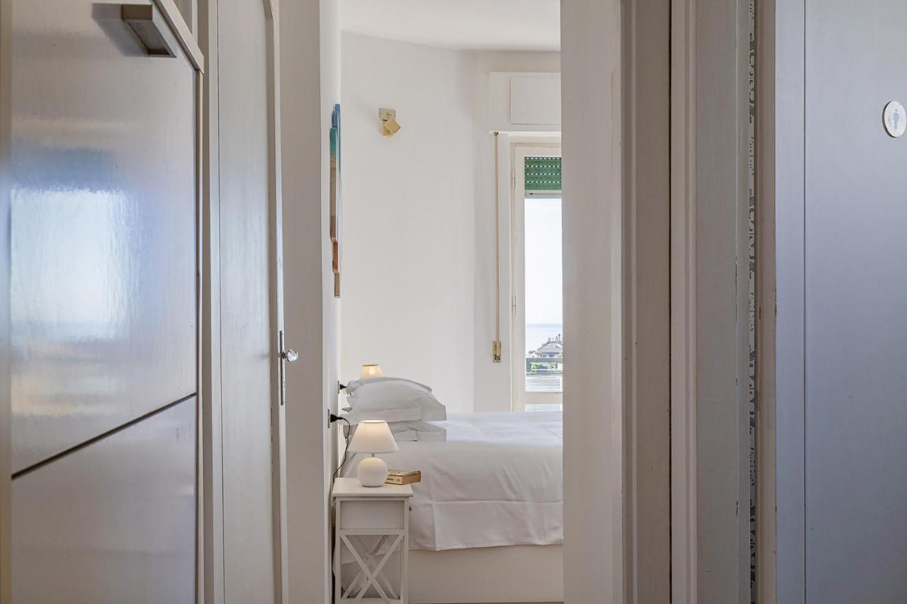 Homey Seaview Apartment By Wonderful Italy Genoa Luaran gambar